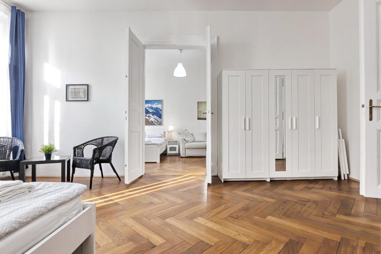 Aparthotel Wenceslas プラハ エクステリア 写真
