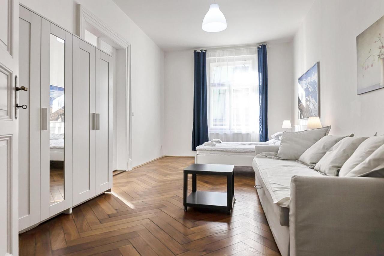 Aparthotel Wenceslas プラハ エクステリア 写真