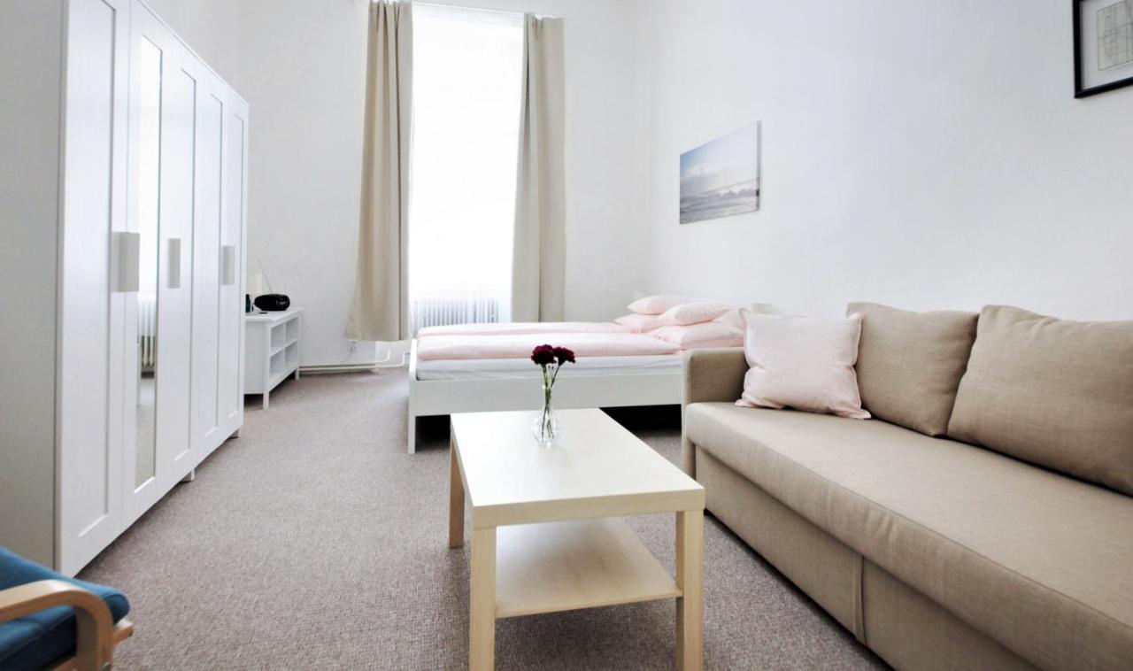 Aparthotel Wenceslas プラハ エクステリア 写真